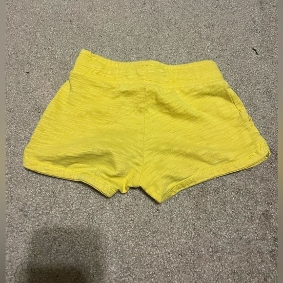 Cat & Jack yellow children’s shorts size 5T - Picture 2 of 6